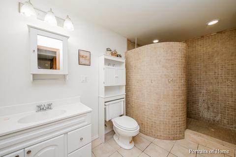 855 Brewster Ln, Bartlett, IL 60103 photo 24