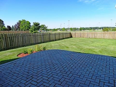 174 Fieldcrest Dr, Bartlett, IL 60103 photo 9