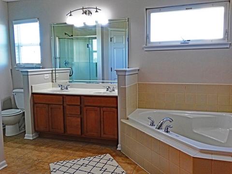 174 Fieldcrest Dr, Bartlett, IL 60103 photo 13