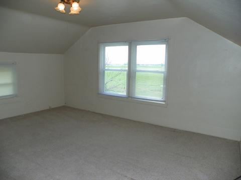 1360 W Scully Rd, Dwight, IL 60420 photo 11
