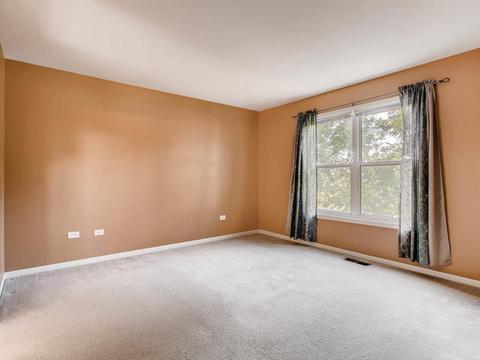 590 Donna Ave, Aurora, IL 60505 photo 16