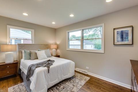 548 Radcliffe Ave, Des Plaines, IL 60016 photo 15