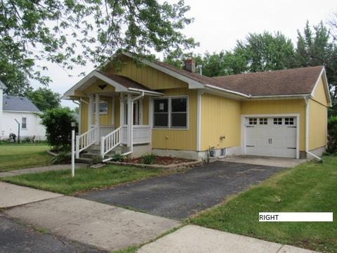 212 E Wilson St, Peotone, IL 60468 photo 3