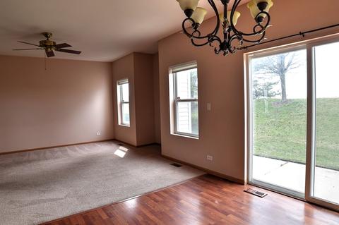 3035 Creekside Dr, Plainfield, IL 60586 photo 5