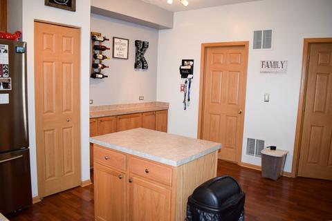 3035 Creekside Dr, Plainfield, IL 60586 photo 7