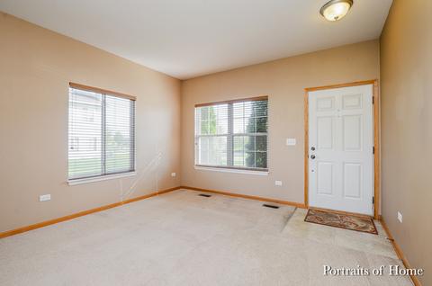 410 Gregory Ln, Plano, IL 60545 photo 3