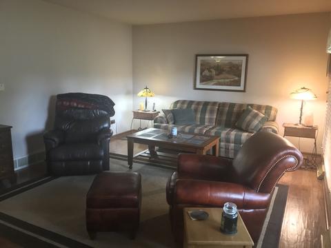 1230 Crestview Dr, Elgin, IL 60123 photo 8