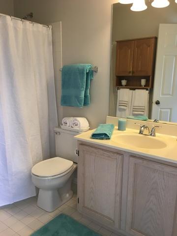 44 Hampton St, Cary, IL 60013 photo 16