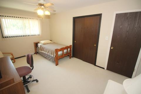 545 W Eggerding Dr, Addison, IL 60101 photo 18