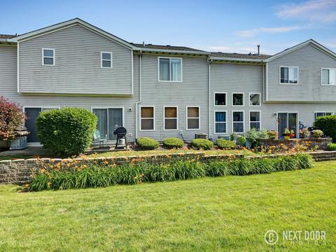 21554 Eich Dr, Crest Hill, IL 60403 photo 5