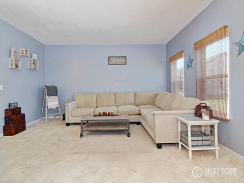 21554 Eich Dr, Crest Hill, IL 60403 photo 9