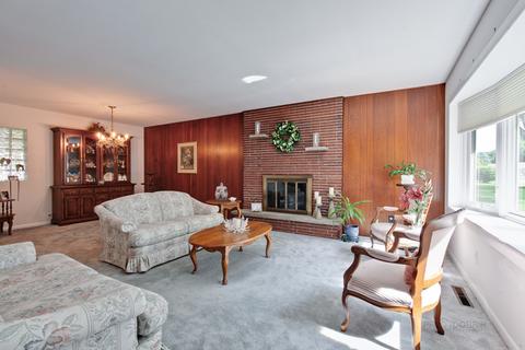 4005 Hillcrest Pl, Johnsburg, IL 60051 photo 4