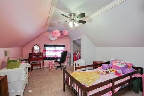1073 Van St, Elgin, IL 60123 photo 10