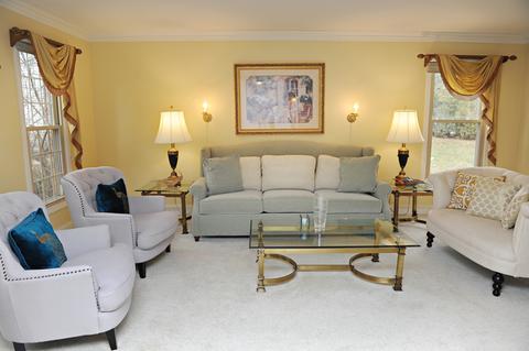 204 E Beech Dr, Schaumburg, IL 60193 photo 9