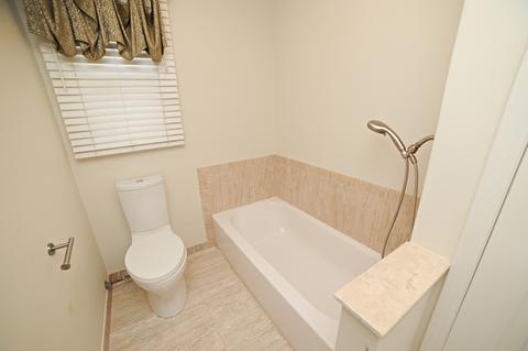 204 E Beech Dr, Schaumburg, IL 60193 photo 23