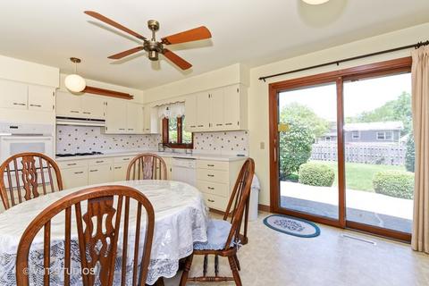 1932 Lin Lor Ln, Elgin, IL 60123 photo 3