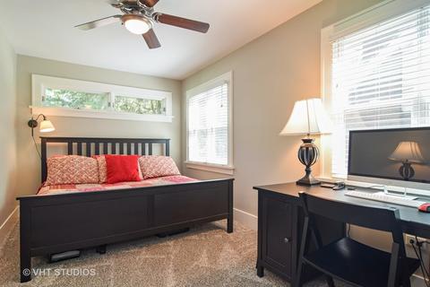 712 E Indiana St, Wheaton, IL 60187 photo 9