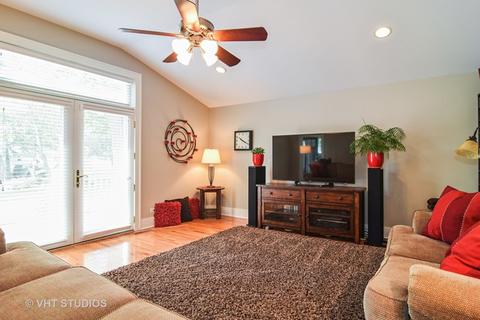 712 E Indiana St, Wheaton, IL 60187 photo 7