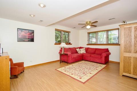 633 Juniper Ln, Bartlett, IL 60103 photo 14