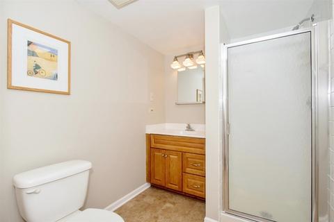 633 Juniper Ln, Bartlett, IL 60103 photo 15