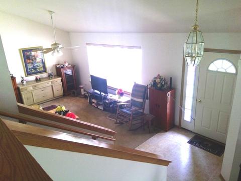 724 River Edge Cir, Ottawa, IL 61350 photo 3