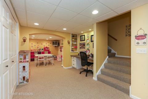 1166 Angle Tarn, West Dundee, IL 60118 photo 20