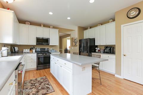 1166 Angle Tarn, West Dundee, IL 60118 photo 7