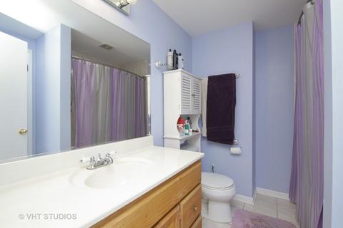 648 Ash Ln, Wheeling, IL 60090 photo 6