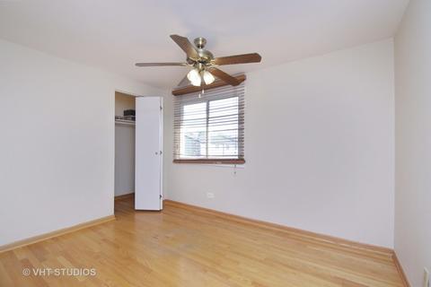 648 Ash Ln, Wheeling, IL 60090 photo 7