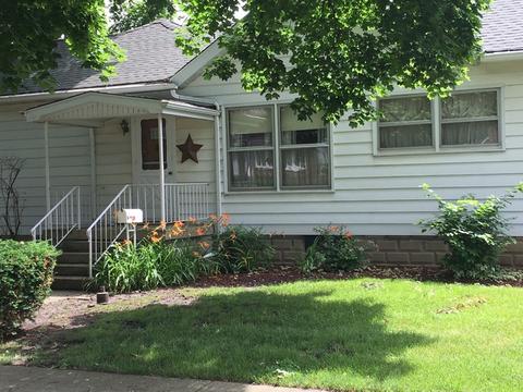 226 W Delaware St, Dwight, IL 60420 photo 1