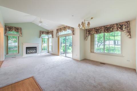 426 Cromwell Cir #1, Bartlett, IL 60103 photo 6