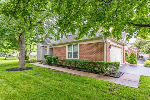 426 Cromwell Cir #1, Bartlett, IL 60103 photo 2