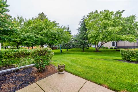 426 Cromwell Cir #1, Bartlett, IL 60103 photo 4