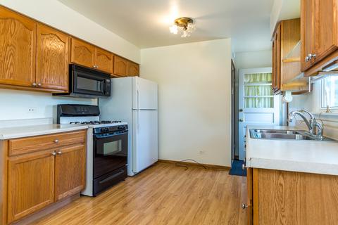 3129 Wallace Ave, Steger, IL 60475 photo 9