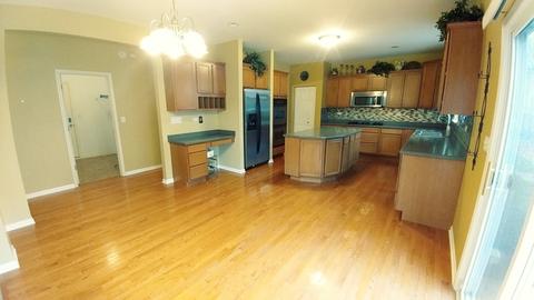 145 Sunflower Ln, Bartlett, IL 60103 photo 21