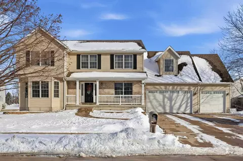 5805 Lorton Ave, Davenport, IA 52807