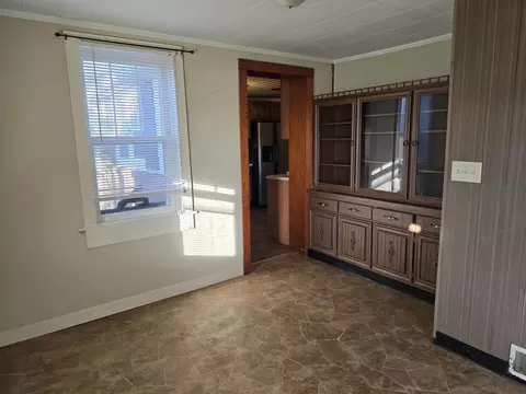 550 Old Broughton Rd, Eldorado, IL 62930 photo 12