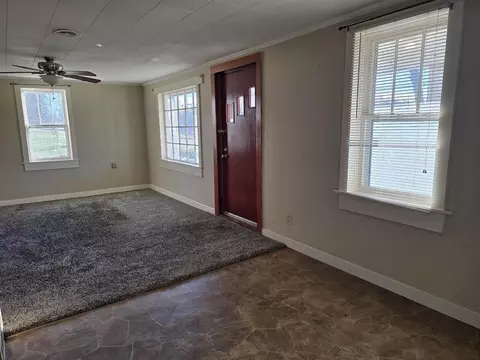550 Old Broughton Rd, Eldorado, IL 62930 photo 9