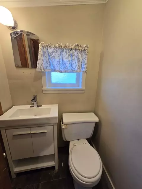 550 Old Broughton Rd, Eldorado, IL 62930 photo 19