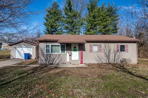 305 Peggy Ln, Sparta, IL 62286