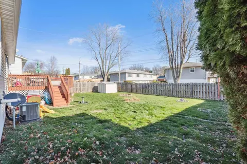 Exterior - 3524 34th St, Moline, IL 61265 photo 4 of 5