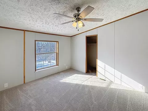 Bedroom - 1739 120th Ave, Aledo, IL 61231 photo 5 of 8