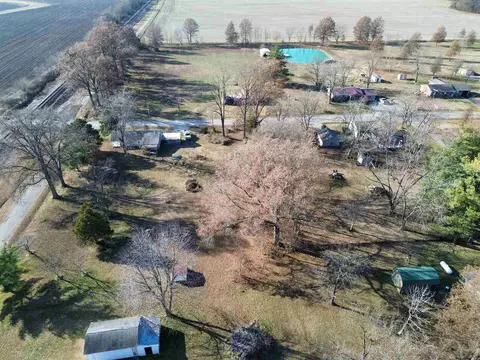 104 N Malone St, Sims, IL 62886 photo 3