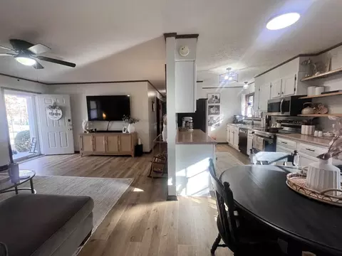 212 E 19th St, Metropolis, IL 62960 photo 14