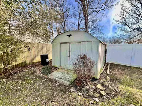 212 E 19th St, Metropolis, IL 62960 photo 10