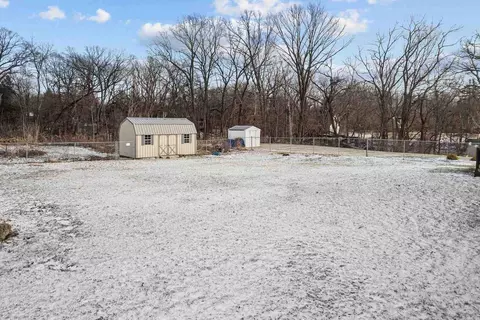 2916 44th St, Moline, IL 61265 photo 28