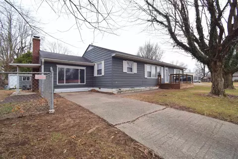 3109 Peach St, Mount Vernon, IL 62864