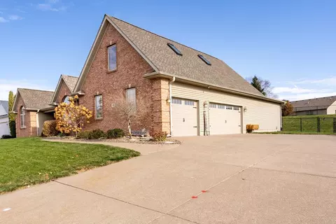 18 Nicholas Ct, Eldridge, IA 52748 photo 54