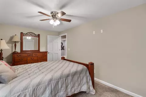 18 Nicholas Ct, Eldridge, IA 52748 photo 43