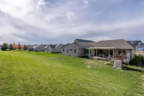 18 Nicholas Ct, Eldridge, IA 52748 photo 58